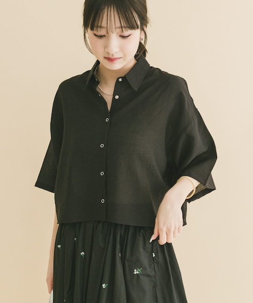 ITEMS URBANRESEARCH(アイテムズ アーバンリサーチ)の「ドットボタンハンソデシアーシャツ(シャツ/ブラウス・レディース・OFF/BLK/BRN/BLU・Free)」の13枚目の写真