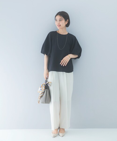 URBAN RESEARCH ROSSO（アーバンリサーチロッソ）の「クールタッチ 吸水速乾バルーンブラウス（シャツ/ブラウス・レディース・Y/GOLD/D/NAVY/IVORY・Free）」の14枚目の写真