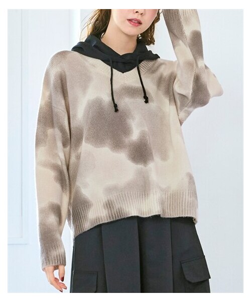 nissen（ニッセン）の「タイダイ柄Vネックニット（ニット/セーター・レディース・イエロー系/グレー系/ピンク系・L/LL/3L/4L/5L/6L/8L/10L）」の8枚目の写真