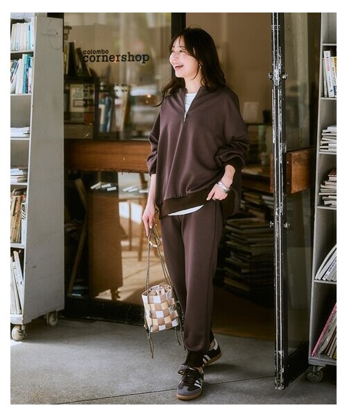 nissen（ニッセン）の「きれいめポンチセットアップ（ジップアップトップス＋ジョガーパンツ）＜大きいサイズ有＞（Tシャツ/カットソー・レディース・チャコールグレー/ブラウン/黒・S/M/L/LL/3L/4L/5L/6L）」の7枚目の写真