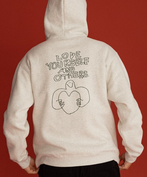 URBAN RESEARCH Sonny Label（アーバンリサーチサニーレーベル）の「オガワナツミ コラボスウェットフーディー（パーカー・メンズ・グレー/ブラウン/ブラック・M/L）」の22枚目の写真