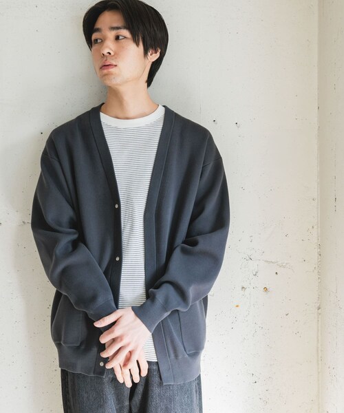 URBAN RESEARCH DOORS（アーバンリサーチドアーズ）の「『UR TECH Renew Knit』Vネックカーディガン（カーディガン/ボレロ・メンズ・GRAY/CHARCOAL/LIGHTBROWN・M/L）」の20枚目の写真