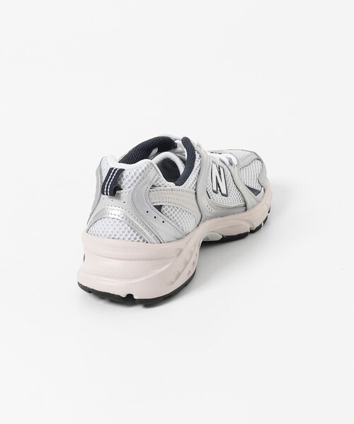 URBAN RESEARCH Sonny Label（アーバンリサーチサニーレーベル）の「NEW BALANCE　MR530（スニーカー・レディース・SILVER・23/23.5/24/24.5）」の5枚目の写真