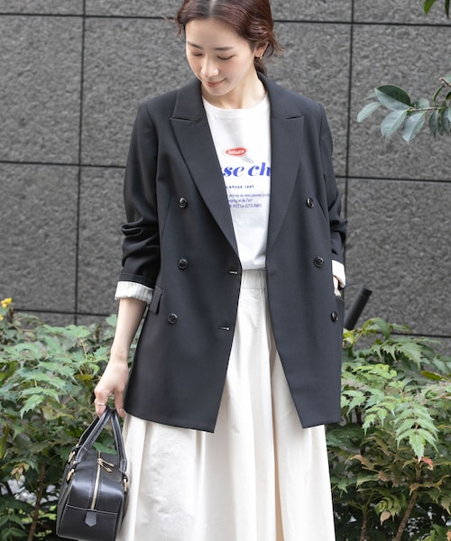 URBAN RESEARCH（アーバンリサーチ）の「ダブルブレストブレザージャケット（テーラードジャケット・レディース・NAVY/BLACK・36/38）」の2枚目の写真