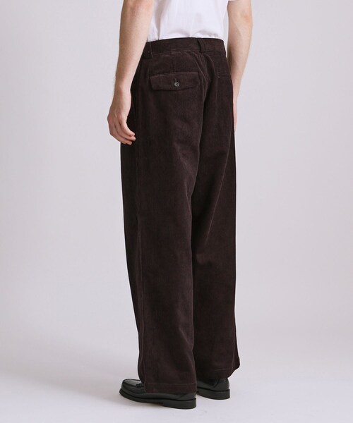 Saturdays NYC（サタデーズ ニューヨークシティ ）の「George Corduroy Wide Two Tuck Pants（その他パンツ・レディース・ダークブラウン・L/M/S/XL/XS）」の13枚目の写真