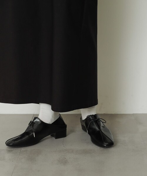 SENSE OF PLACE by URBAN RESEARCH（センスオブプレイスバイアーバンリサーチ）の「タックリボンステップオンシューズ（その他シューズ・レディース・BLACK/BROWN/BEIGE・S/M/L）」の8枚目の写真