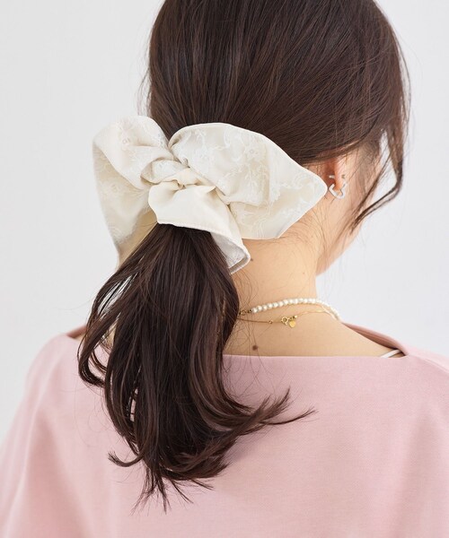 VIS（ビス）の「レースコンビシュシュ（シュシュ・レディース・ブラック/キナリ・F）」の3枚目の写真