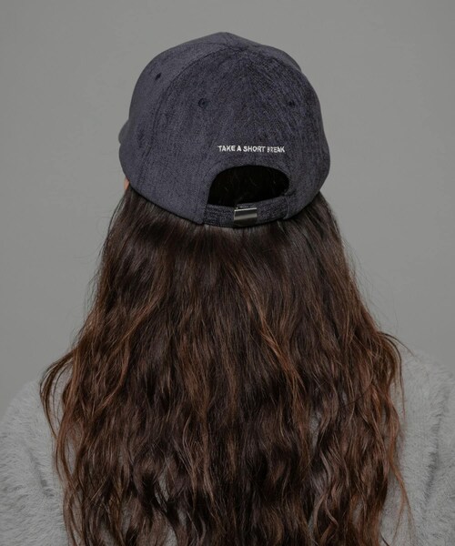 URBAN RESEARCH Sonny Label（アーバンリサーチサニーレーベル）の「ベロアタッチバックロゴCAP（キャップ・レディース・Lベージュ/キャメル/ネイビー・one）」の10枚目の写真