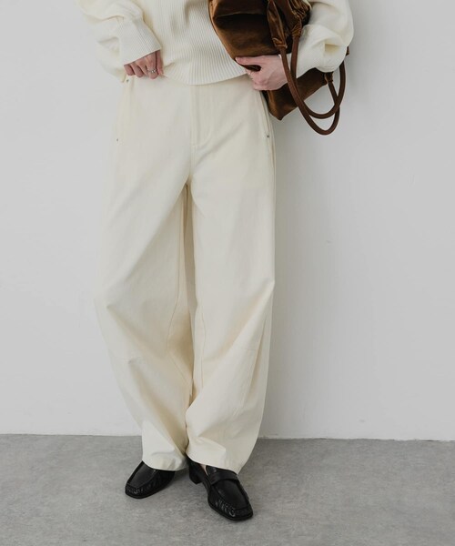 SENSE OF PLACE by URBAN RESEARCH(センスオブプレイスバイアーバンリサーチ)の「バレルレッグチノパンツ(チノパンツ・レディース・IVORY/YELLOW・S/M/L)」の5枚目の写真