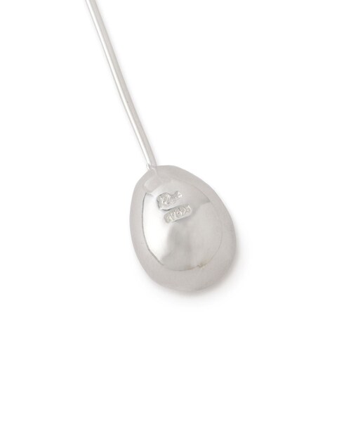 ADAM ET ROPE'（アダムエロペ）の「【公式サイト限定】【Rieuk(リューク)】 Pearl & Bar Long Hooks（ピアス（両耳用）・レディース・シルバー・F）」の6枚目の写真