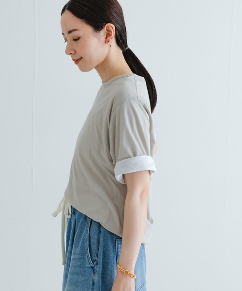 URBAN RESEARCH(アーバンリサーチ)の「リバーシブルTシャツ(Tシャツ/カットソー・レディース・RED×BEIGE/KHAKI×WHT/BLACK×OFF・FREE)」の18枚目の写真