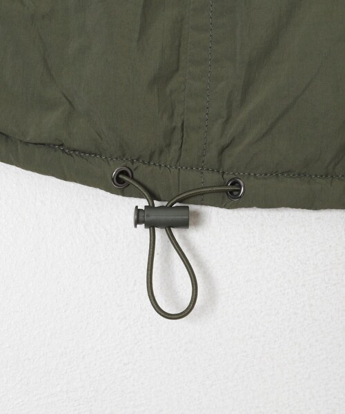 URBAN RESEARCH DOORS(アーバンリサーチドアーズ)の「FORK&SPOON SORONAリバーシブルブルゾン(ブルゾン・レディース・BLACK/BEIGE/KHAKI・1)」の14枚目の写真