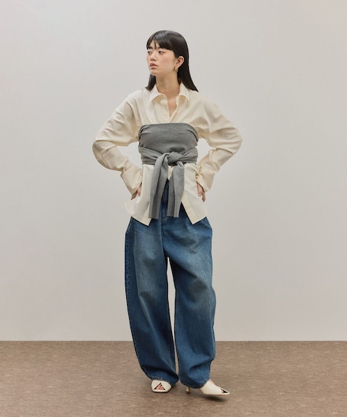 ADAM ET ROPE'（アダムエロペ）の「ボレロニットビスチェ（ベスト・レディース・ブラック/グレー・F）」の4枚目の写真