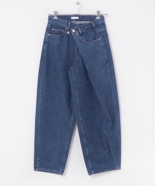 かぐれ（カグレ）の「UNDECORATED　WRAPPED DENIM JEANS（デニムパンツ・レディース・INDIGO・0/1）」の2枚目の写真