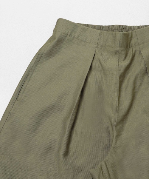 URBAN RESEARCH DOORS(アーバンリサーチドアーズ)の「FORK&SPOON レーヨンナイロンツイルイージーパンツ(その他パンツ・レディース・CHARCOAL/REDBROWN/KHAKI・1/2)」の22枚目の写真