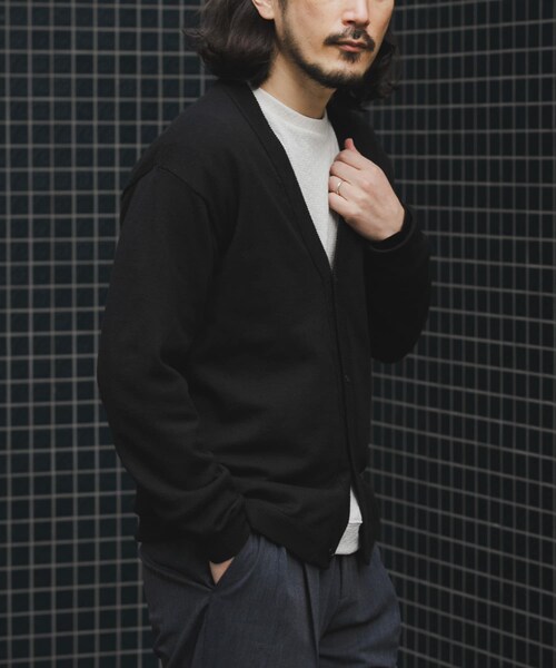 ITEMS URBANRESEARCH（アイテムズ アーバンリサーチ）の「SILK×WOOL MIXニットカーディガン（カーディガン/ボレロ・メンズ・BGD/NVY/BLK・M/L）」の6枚目の写真