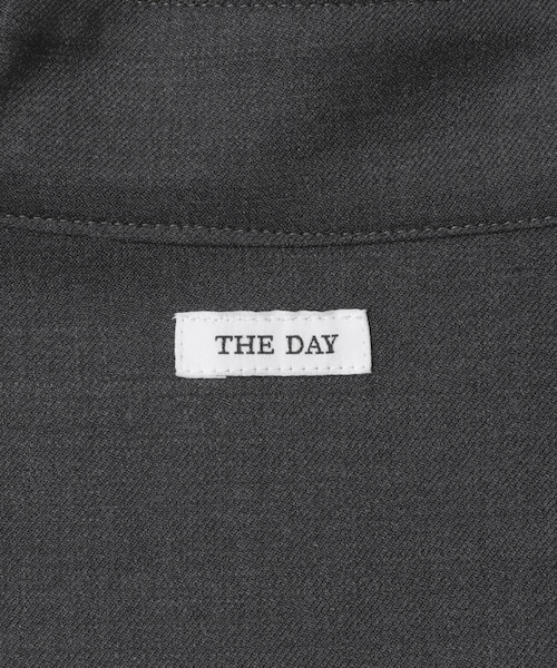 URBAN RESEARCH(アーバンリサーチ)の「THE DAY WOOL SILK CHORE JACKET(カバーオール・メンズ・BLACK/CHARCOAL・1/2)」の18枚目の写真