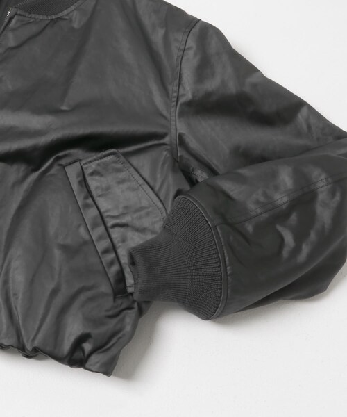URBAN RESEARCH(アーバンリサーチ)の「ATON COWHIDE NYLON SHORT MA-1(MA-1・レディース・CHA GRAY・2)」の6枚目の写真
