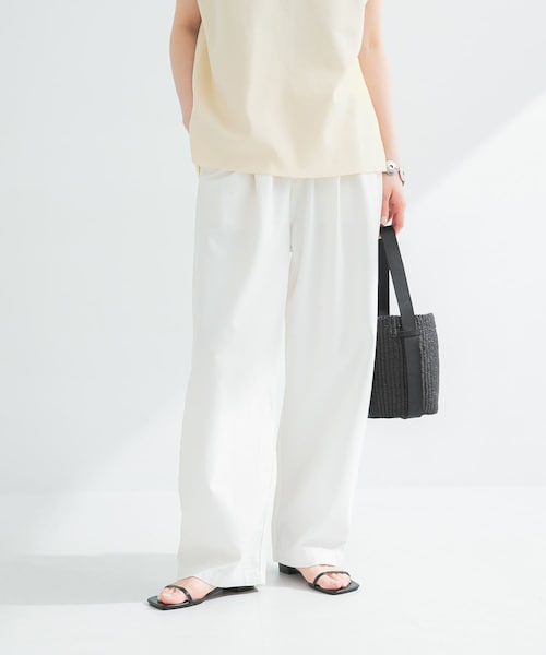 URBAN RESEARCH（アーバンリサーチ）の「『3サイズ展開』チノイージーパンツ（チノパンツ・レディース・BEIGE/OFF・38/40/36）」の18枚目の写真