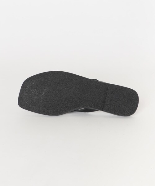 URBAN RESEARCH（アーバンリサーチ）の「カミナンド　THONG SANDALS（サンダル・レディース・BLACK/MOCCA・6/7/8）」の7枚目の写真