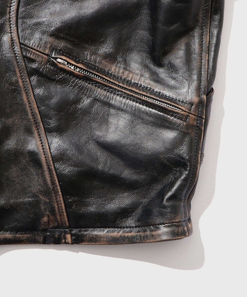 ADAM ET ROPE'（アダムエロペ）の「【NVRFRGT/ネヴァーフォーゲット】DISTRESSED LEATHER MOTORCYCLE JACKET（ライダースジャケット・メンズ・ダークブラウン・2）」の10枚目の写真