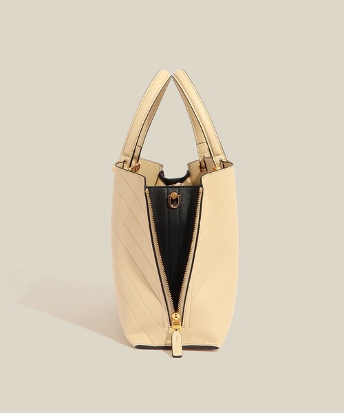 ROPE'（ロペ）の「【E'POR】【数量限定】Y BAG Medium Emboss（トートバッグ・レディース・ブラック/ベージュ・F）」の20枚目の写真