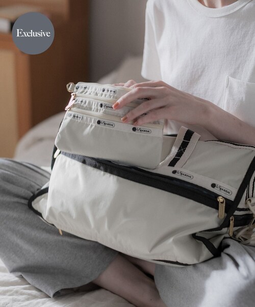 URBAN RESEARCH（アーバンリサーチ）の「『別注』LeSportsac×URBAN RESEARCH　3ZIP COSMETIC（ネクタイ・レディース・BLACK/B BEIGE・-）」の3枚目の写真