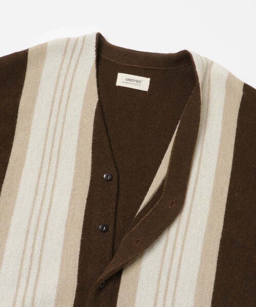 URBAN RESEARCH（アーバンリサーチ）の「UNDYED ALPACA STRIPE CARDIGAN（カーディガン/ボレロ・メンズ・BLACK/BROWN・3/4）」の13枚目の写真