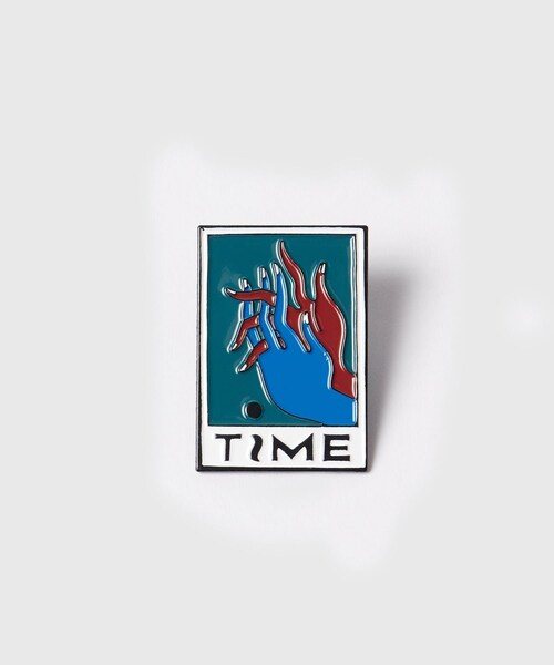 ADAM ET ROPE'（アダムエロペ）の「【by Parra/バイ・パラ】enamel pin（その他小物・メンズ・ブラック/ブラック系・F）」の2枚目の写真