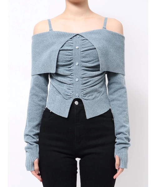 EMODA（エモダ）の「FRONT BUTTON OFF SHOULDER KNIT（ニット/セーター・レディース・グレー/ブラック/ピンク/ブルー・F）」の3枚目の写真