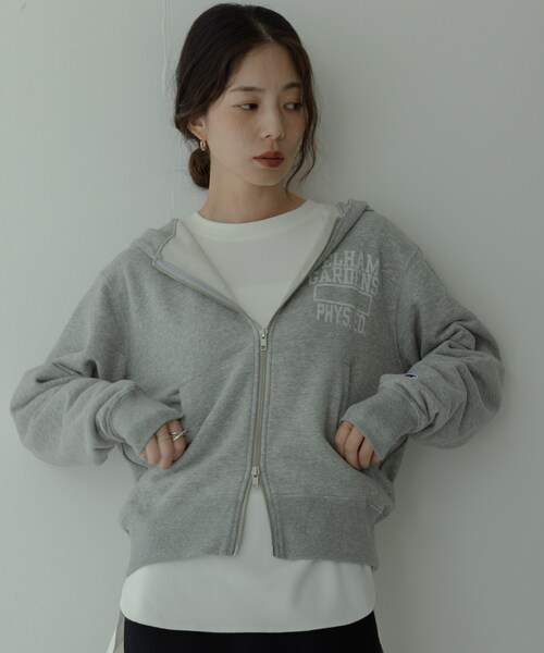 URBAN RESEARCH Sonny Label（アーバンリサーチサニーレーベル）の「『別注』Champion×Sonny Label　スウェットジップフーディー（パーカー・レディース・オフブラック/ヘザーグレー/オートミール・one）」の18枚目の写真