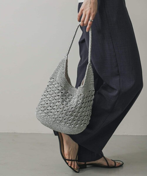 SENSE OF PLACE by URBAN RESEARCH（センスオブプレイスバイアーバンリサーチ）の「メタリックヤーンバッグ（ハンドバッグ・レディース・SILVER/CHARCOAL/MIX/RED・one）」の3枚目の写真