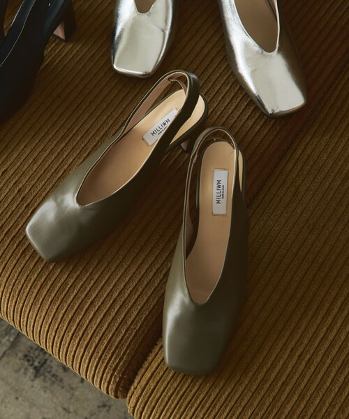 URBAN RESEARCH（アーバンリサーチ）の「『別注』『MADE IN JAPAN』 MILLIWM×URBAN RESEARCH　ヒールパンプス（パンプス・レディース・SILVER/BLACK/KHAKI・36/37/38）」の2枚目の写真