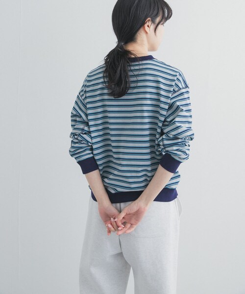 URBAN RESEARCH DOORS(アーバンリサーチドアーズ)の「DANTON SWEAT T-SHIRTS(スウェット・レディース・BLUEGRY/GREYRED・S)」の6枚目の写真