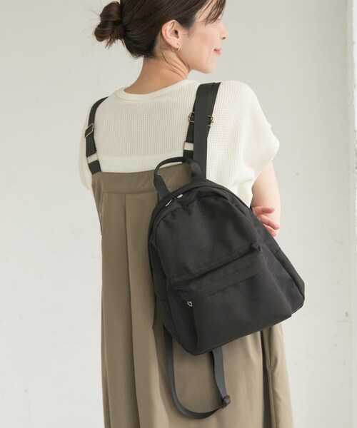 URBAN RESEARCH DOORS（アーバンリサーチドアーズ）の「撥水ミニリュック（バックパック/リュック・レディース・KHAKI/BLACK・one）」の7枚目の写真