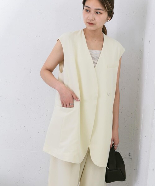 KBF（ケイビーエフ）の「ラウンドノーカラージレ（テーラードジャケット・レディース・YELLOW/IVORY/GREIGE・one）」の12枚目の写真