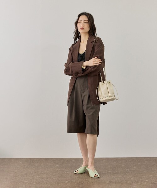 ADAM ET ROPE'（アダムエロペ）の「コードレースタンクジレ（ベスト・レディース・ブラック/キナリ・F）」の9枚目の写真