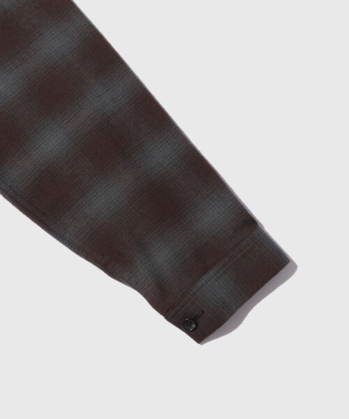 ADAM ET ROPE'(アダムエロペ)の「FLANNEL CHECK COVERALL(カバーオール・メンズ・グリーン系・L/M/S)」の14枚目の写真