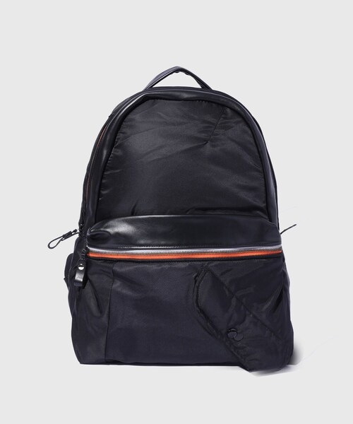 ADAM ET ROPE'（アダムエロペ）の「【MINNESSAK/ミネサック】Backpack（バックパック/リュック・メンズ・ブラック・F）」の2枚目の写真