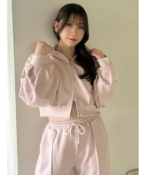 dazzlin（ダズリン）の「ビジュースリーブショートフーディ（パーカー・レディース・アイボリー/ピンク/ブラウン・F）」の9枚目の写真
