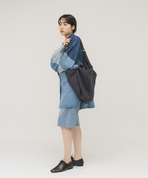 KBF（ケイビーエフ）の「パイル2WAYイージーBAG（トートバッグ・レディース・IVORY/NAVY・One）」の18枚目の写真