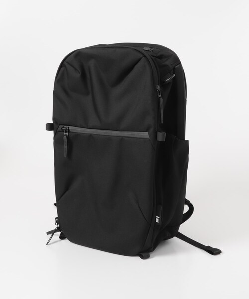 URBAN RESEARCH(アーバンリサーチ)の「AER TRAVEL PACK 4 35L(バックパック/リュック・メンズ・BLACK・Free)」の2枚目の写真