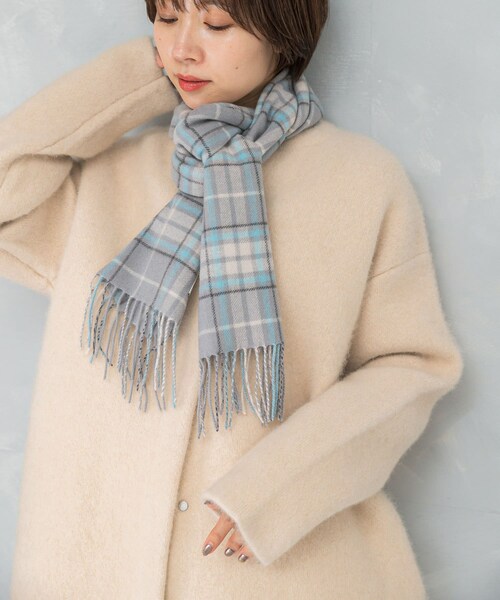 URBAN RESEARCH ROSSO（アーバンリサーチロッソ）の「カシミヤチェックマフラー（マフラー・レディース・BEIGE/MINT/NAVY・FREE）」の2枚目の写真