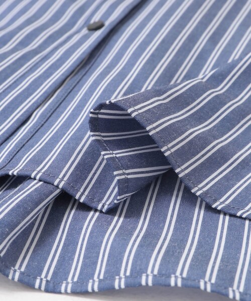 URBAN RESEARCH ROSSO（アーバンリサーチロッソ）の「MARILYN MOON　Modern tuck frill volume blouse（シャツ/ブラウス・レディース・WHITE/NAVYWHITE・FREE）」の14枚目の写真