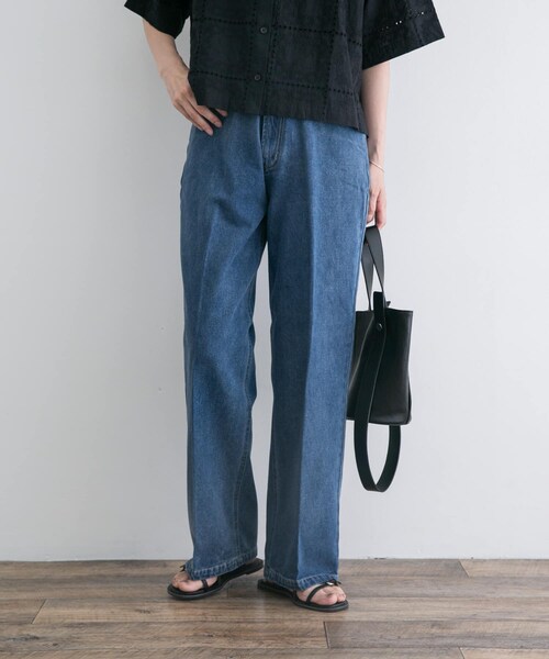 ITEMS URBANRESEARCH(アイテムズ アーバンリサーチ)の「センタープレスデニム(デニムパンツ・レディース・BLU/IDG・Free)」の17枚目の写真
