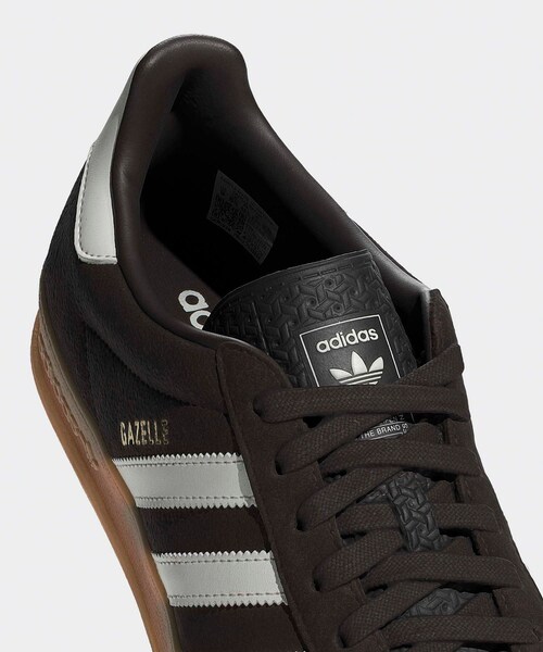 ADAM ET ROPE'（アダムエロペ）の「【adidas（アディダス）】GAZELLE INDOOR（スニーカー・レディース・ダークブラウン・23/24/25）」の8枚目の写真