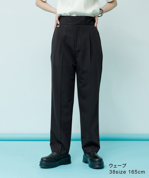 ADAM ET ROPE'（アダムエロペ）の「【WEB限定】骨格別スラックスパンツ（ストレート/ウェーブ/ナチュラル）（スラックス・レディース・ブラック/ブラック系/グレー/ライトグレー/グレー系/ベージュ/ベージュ系・36/38）」の3枚目の写真