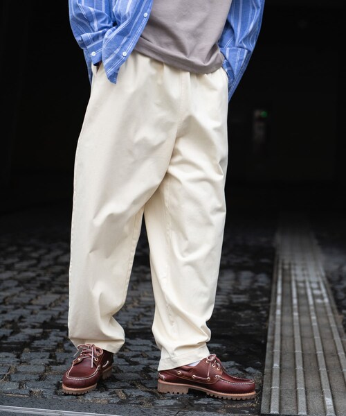 URBAN RESEARCH Sonny Label（アーバンリサーチサニーレーベル）の「ベーシックワイドイージーチノパンツ（チノパンツ・メンズ・ベージュ/キナリ/チャコール/ブラック・S/M/L）」の11枚目の写真