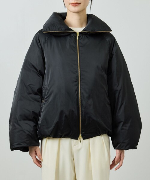 ROPE'（ロペ）の「ハイネックジップショート丈ダウンコート/イージーケア（ダウンジャケット/コート・レディース・ブラック/ネイビー・F）」の12枚目の写真