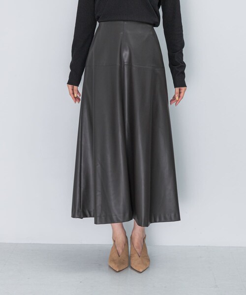 URBAN RESEARCH ROSSO（アーバンリサーチロッソ）の「バックジップフレアスカート（スカート・レディース・LIGHTGRAY/MOCHA/DARKBROWN・36/38）」の15枚目の写真